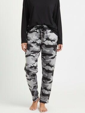#followme Grey & Black Camo Drawstring Lounge Pants - XL